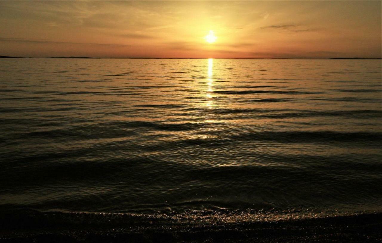 Apartments Riva Povljana Dış mekan fotoğraf